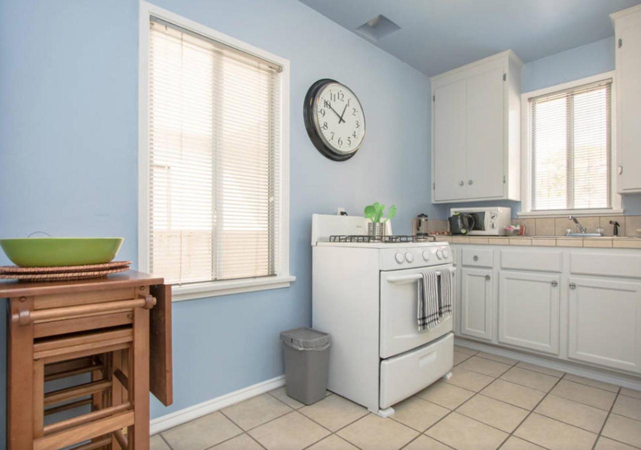 The Burbank Sanctuary - Be Pampered - Full Kitchen Apartment Exterior photo